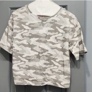 NWOT Flirtitude Active Gray Camo Crop Top small
